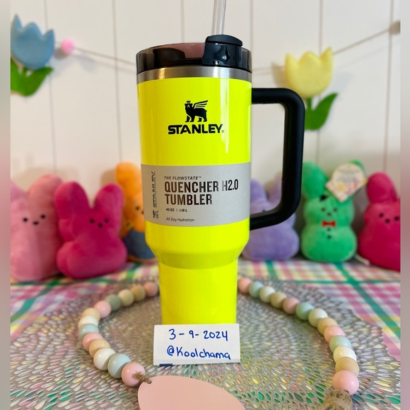Unreleased 40oz Neon Yellow Stanley
Tumbler - Picture 1 of 7